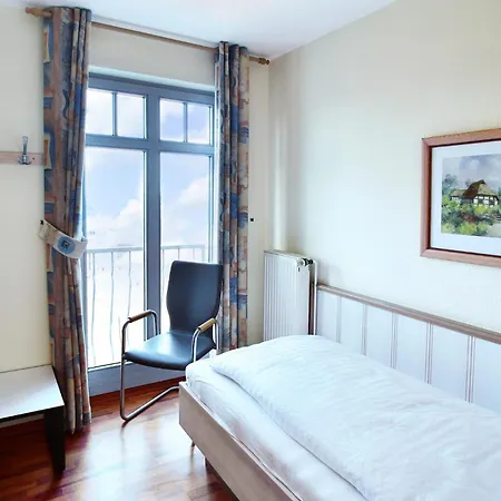 Haus-am-kliff-app-07 *